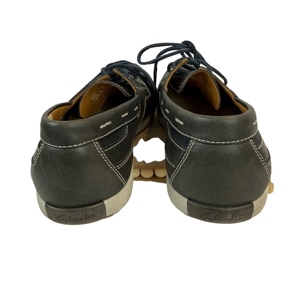 Clarks Boat Shoes 10M Black Leather Lace Up Moc Toe 30599